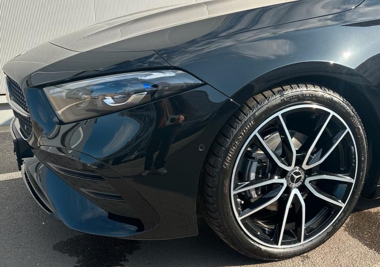 Mercedes-benz A200d AMG Line Special Edition/TETTO/19/DIGITAL