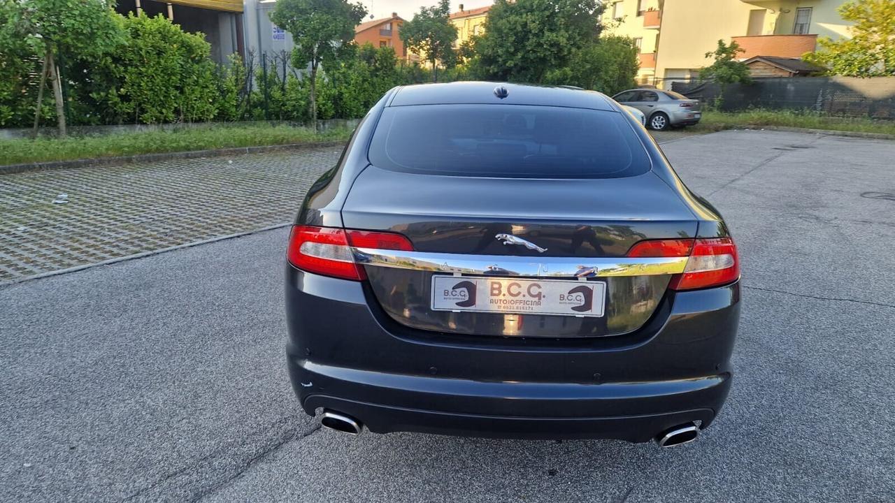 Jaguar XF 3.0 DS V6 Premium Luxury
