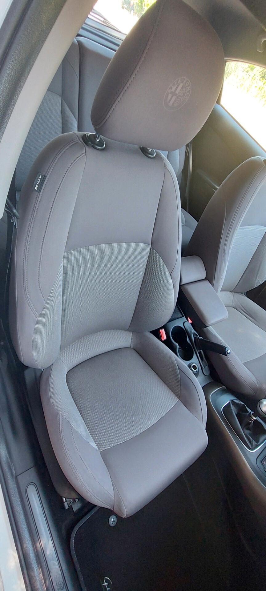 GIULIETTA 1,6 DIESEL SUPER JTD-M 105 CV X NEOPATENTATI LEGA TELEFONO STRAFULL IMPECCABILE