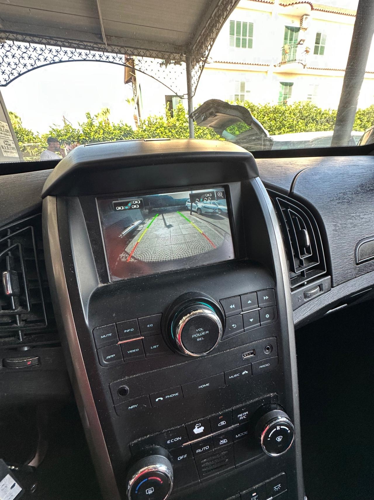 Mahindra XUV500 2.2 16V AWD W10