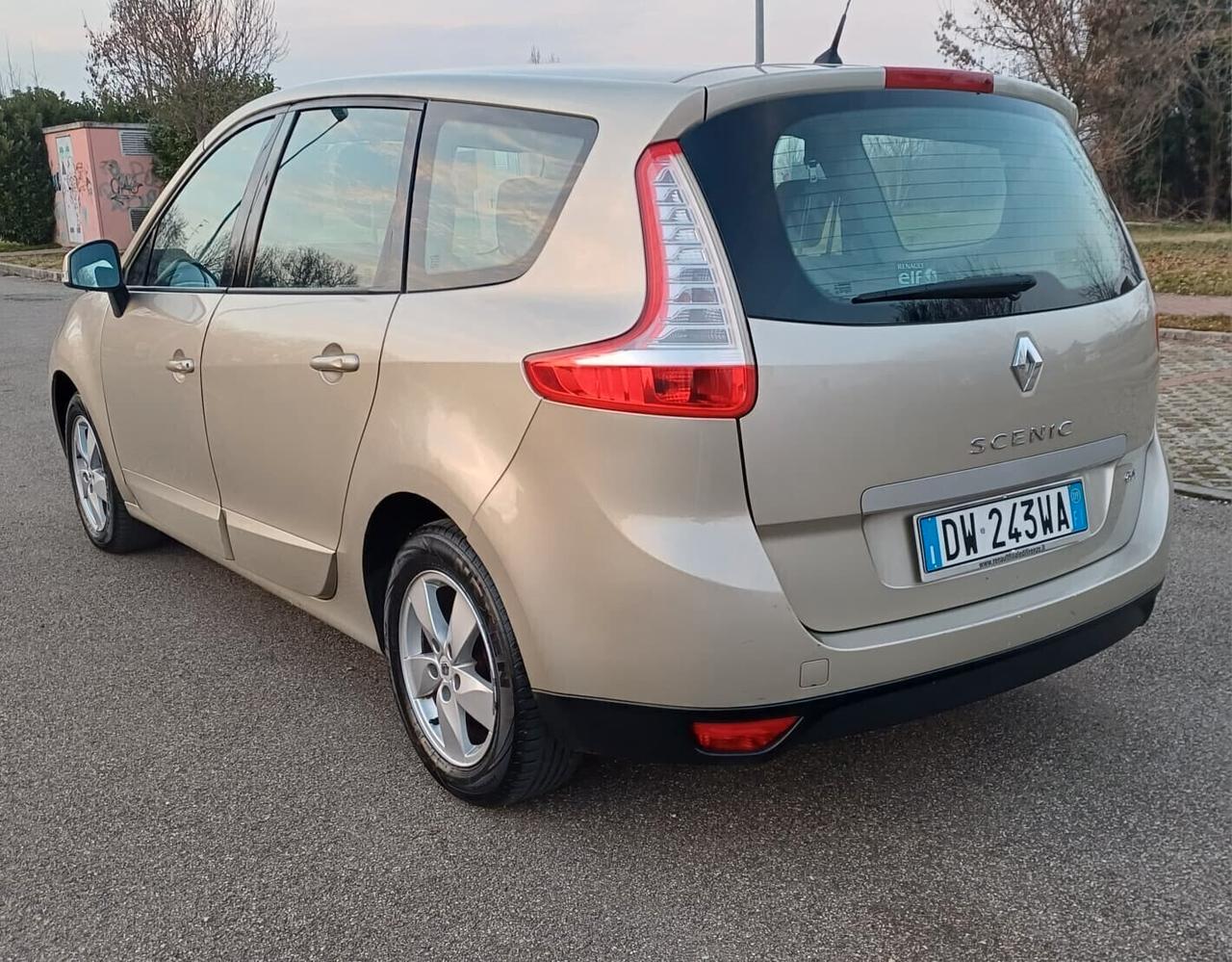 Renault Scenic Scénic 1.5 dCi 110CV Dynamique