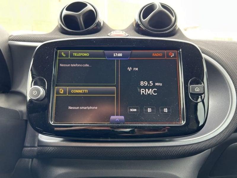 smart fortwo EQ PASSION 4,6KW