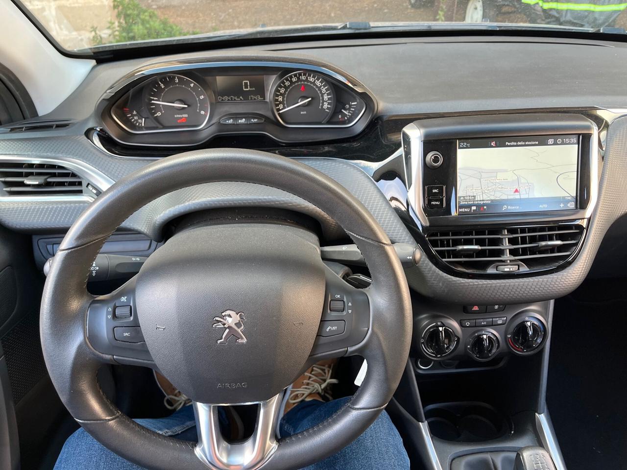 Peugeot 2008 BlueHDi 100 S&S Allure