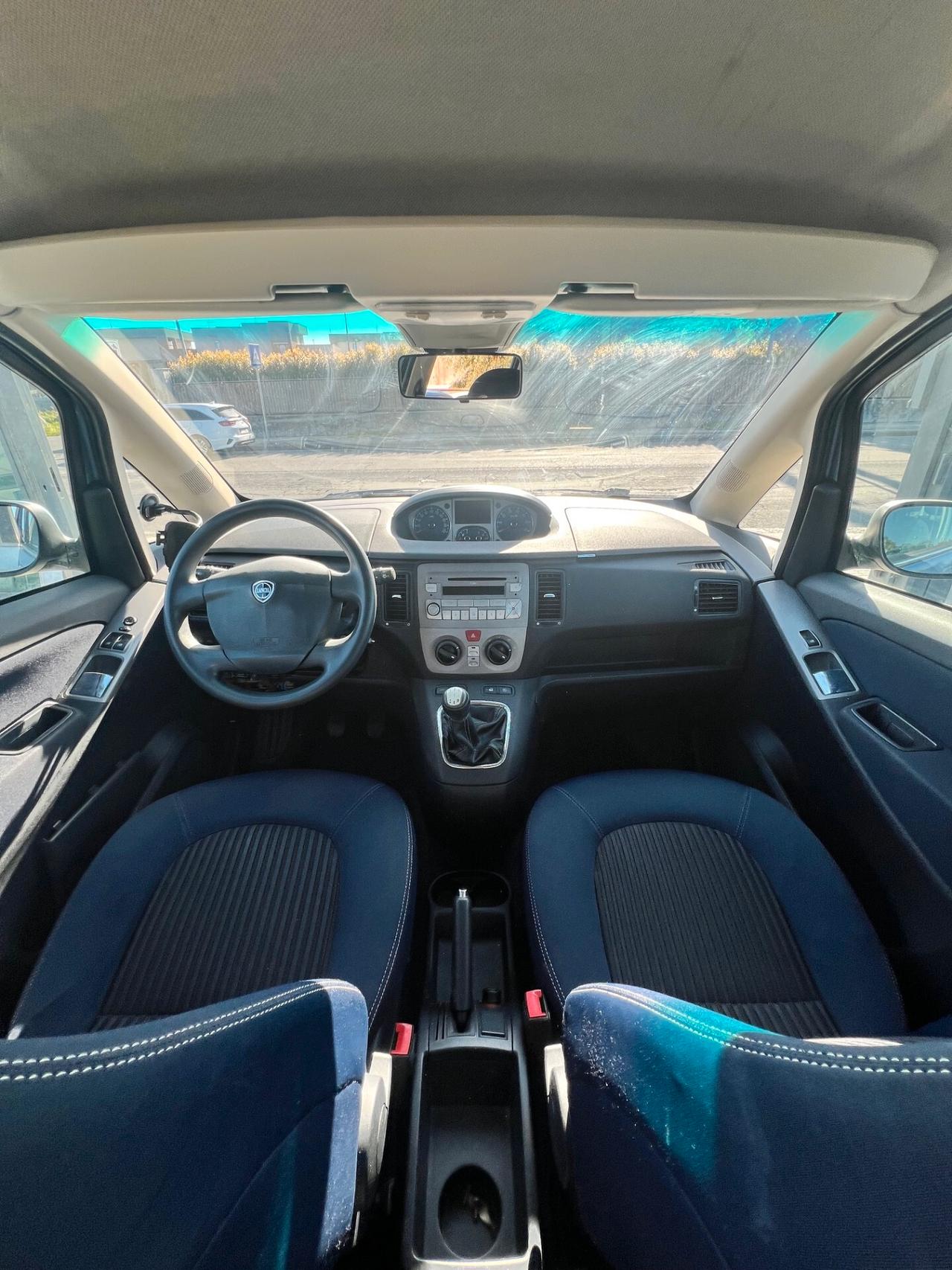 Lancia MUSA 1.3 Multijet Poltrona Frau