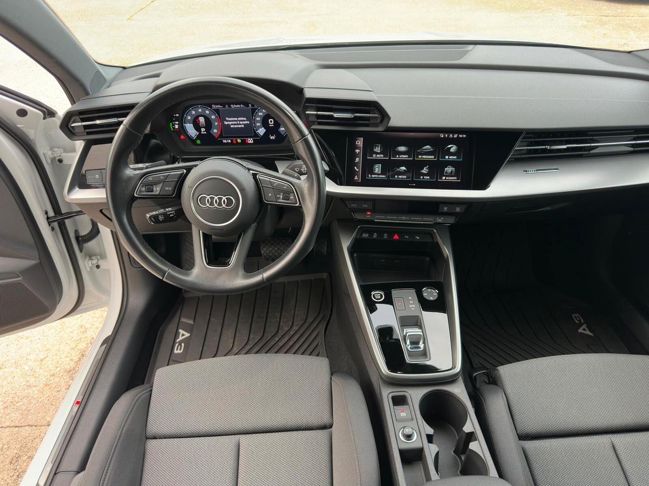 Audi A3 SPB 30 g-tron S tronic line edition