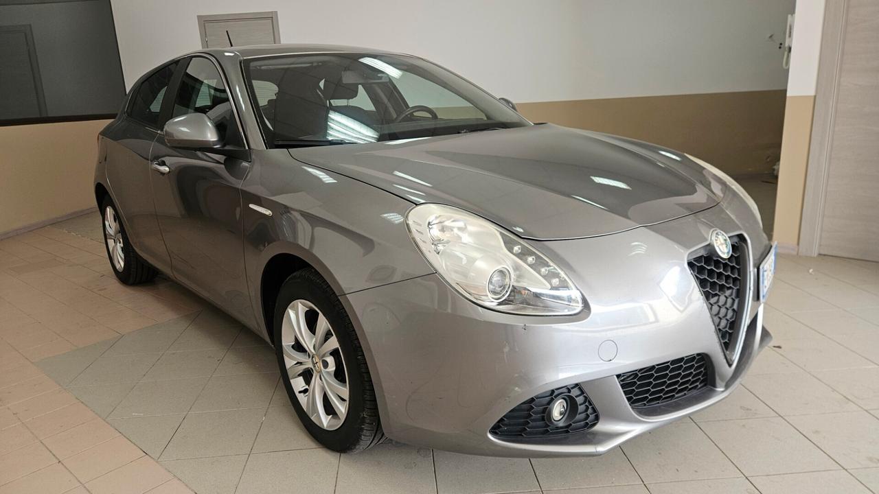 Alfa Romeo Giulietta 1.6 JTDm-2 105 CV Exclusive
