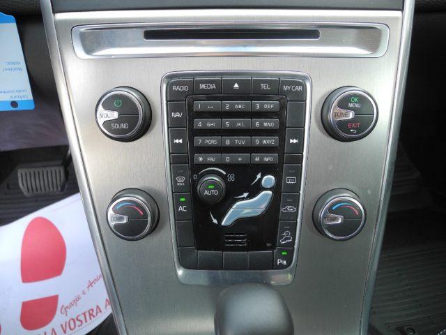 VOLVO XC60 D3 AWD Geartronic Summum autom.-UNICO PROPRIETARIO