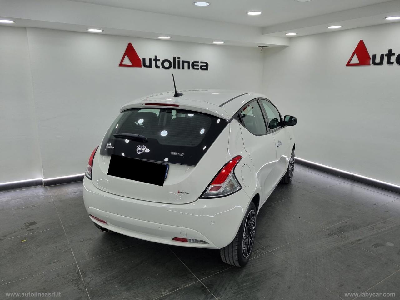 LANCIA Ypsilon 1.0 FireFly 5p.S&S Hyb. Eco Gold