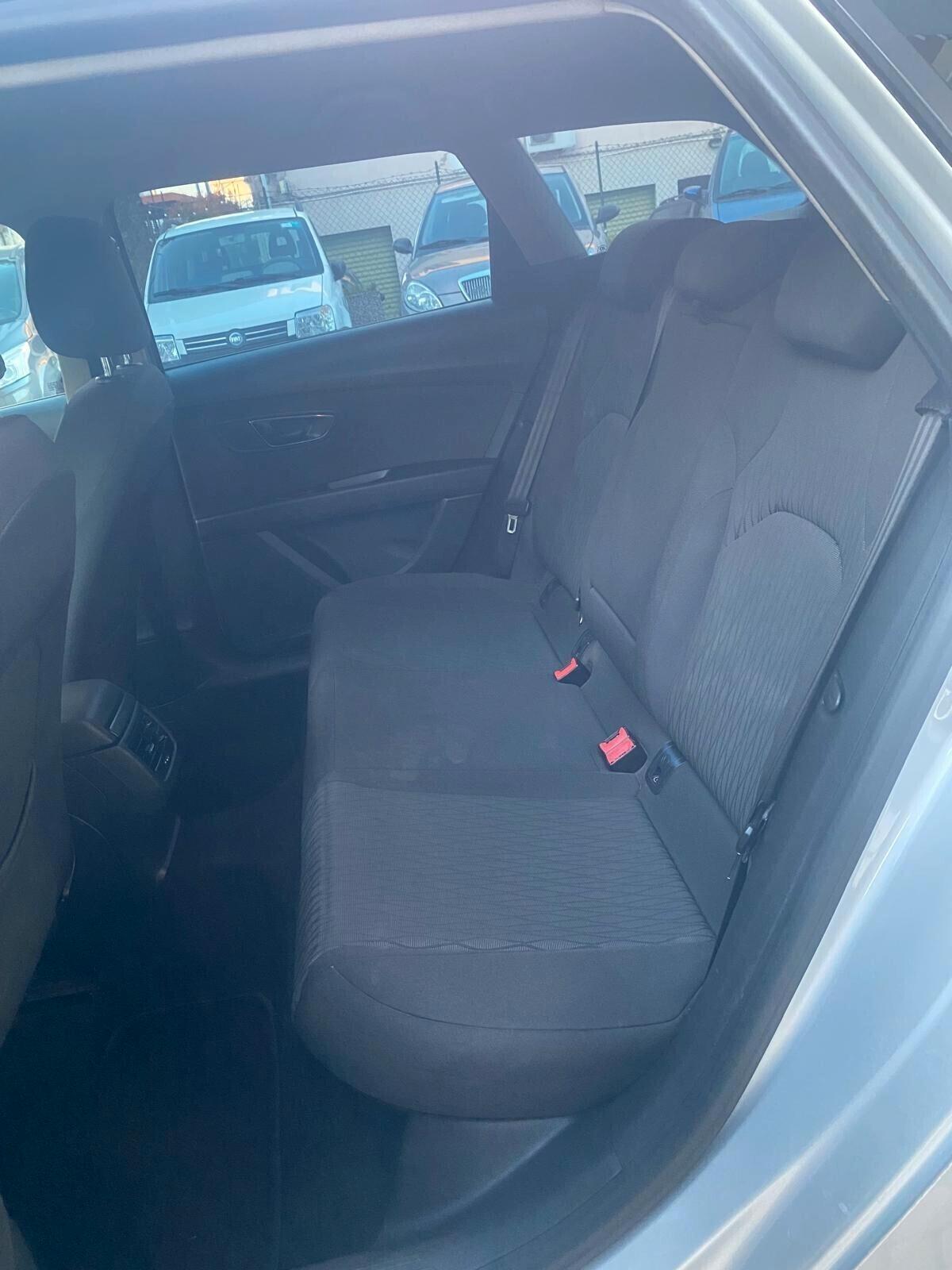 Seat Leon 1.6 TDI 105 CV ST Business NAVI