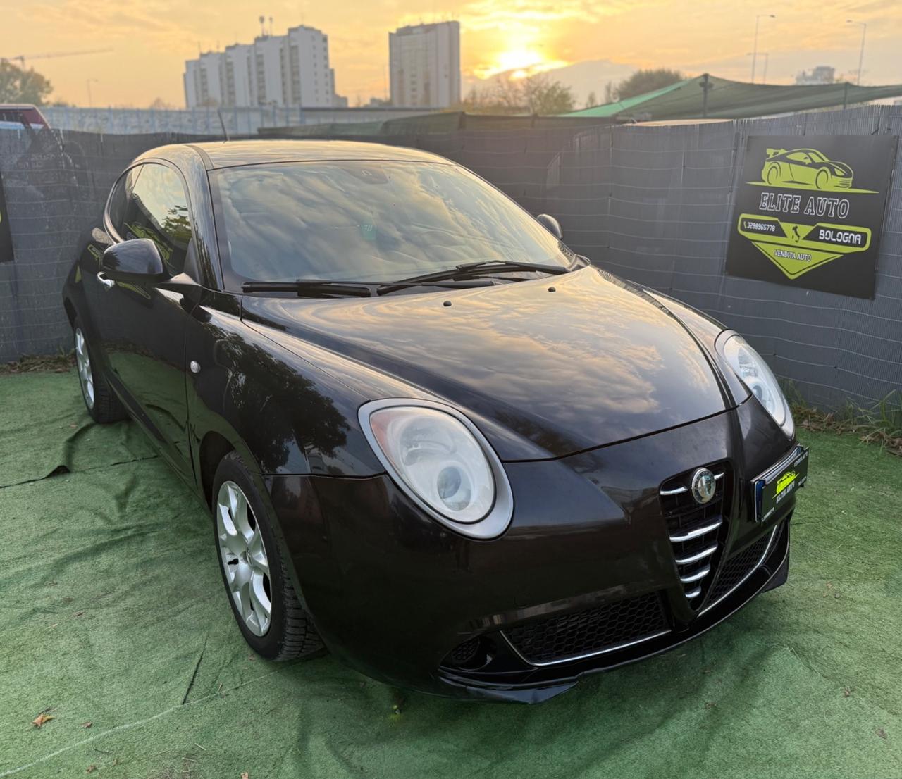 Alfa Romeo MITO 1.6 JTD DISTINCTIVE SPORT PACK