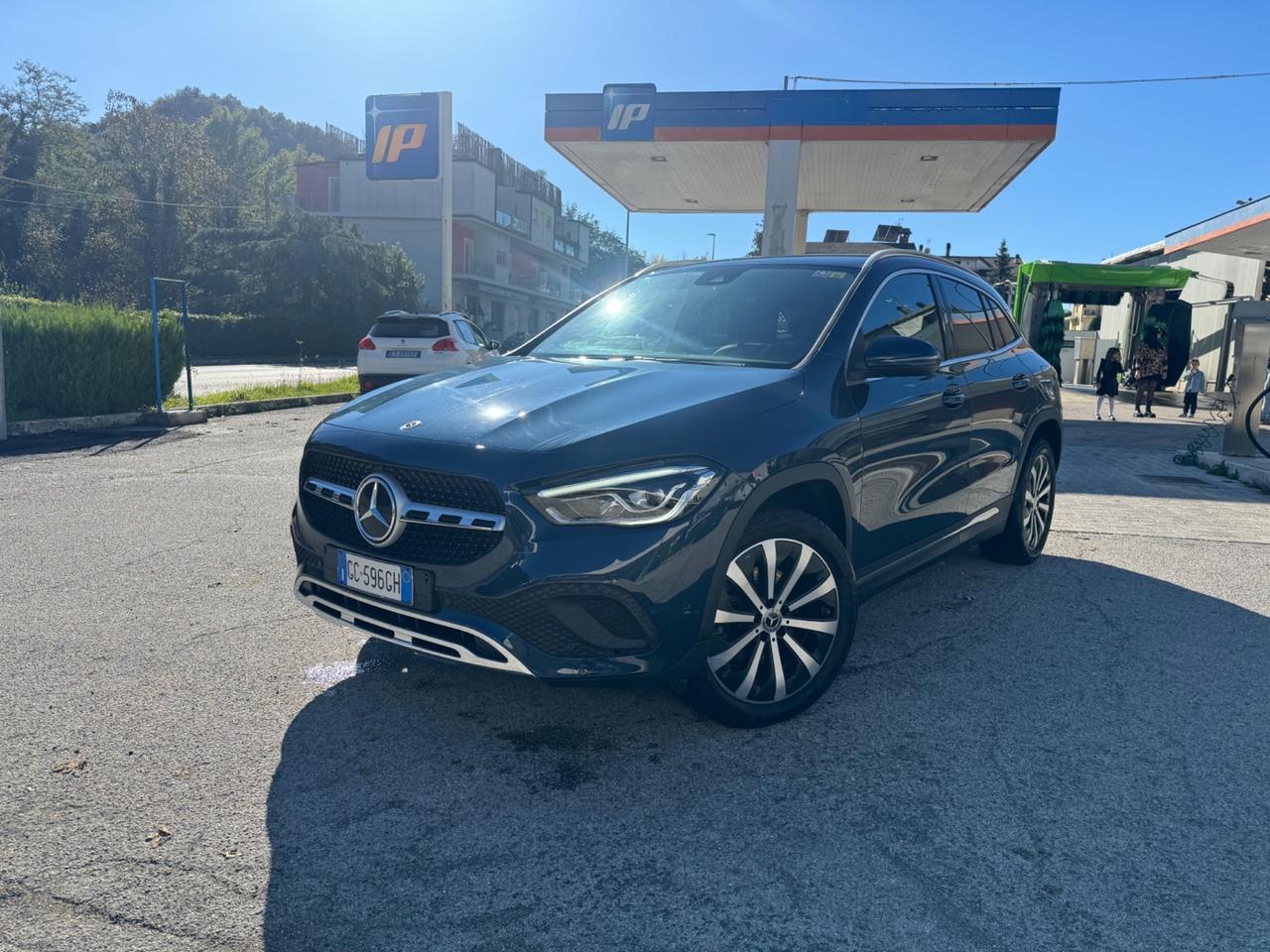 Mercedes-benz GLA 200d Premium Sport Plus