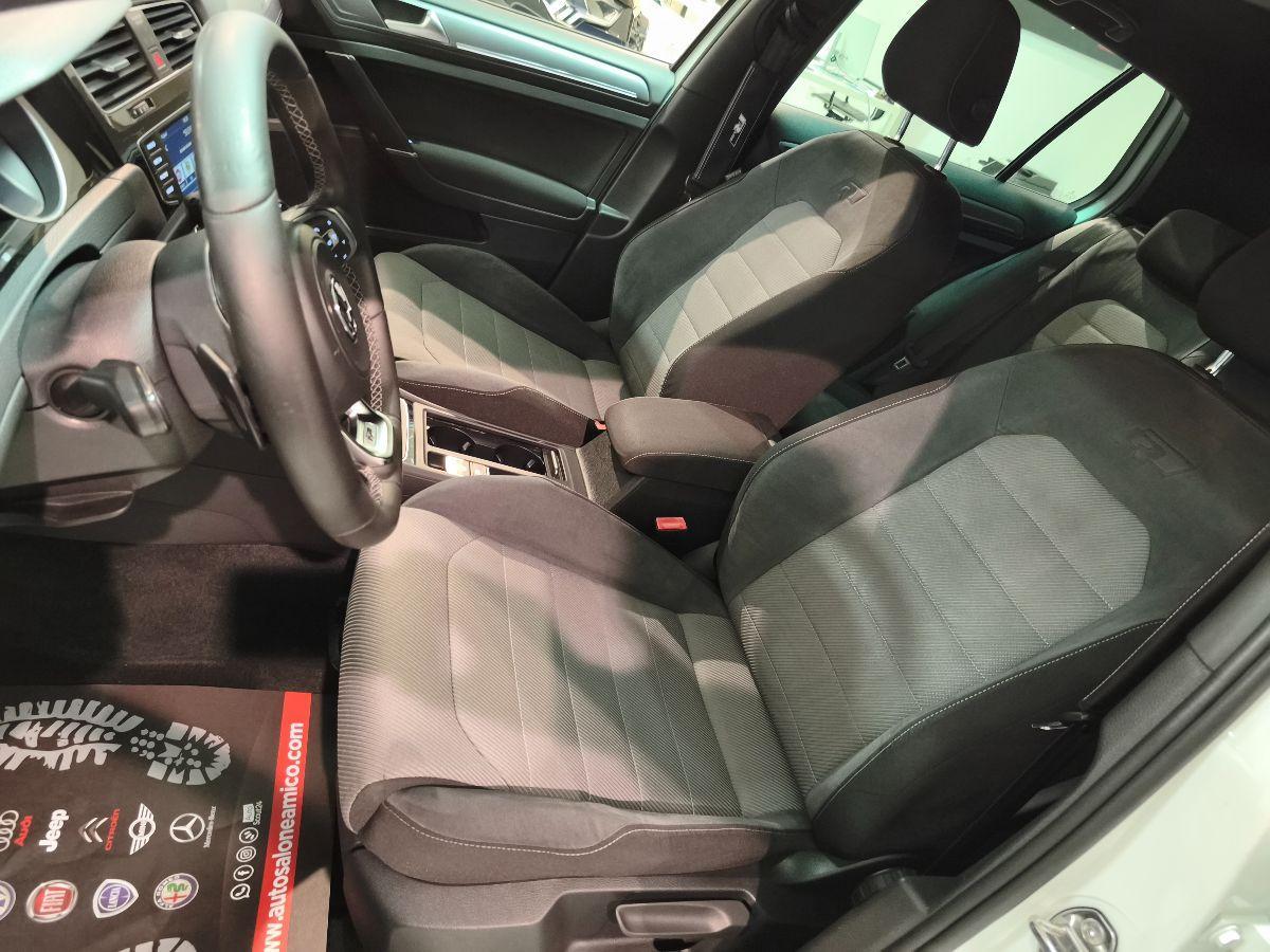 VOLKSWAGEN Golf 1.6 TDI 110CV DSG R-LINE