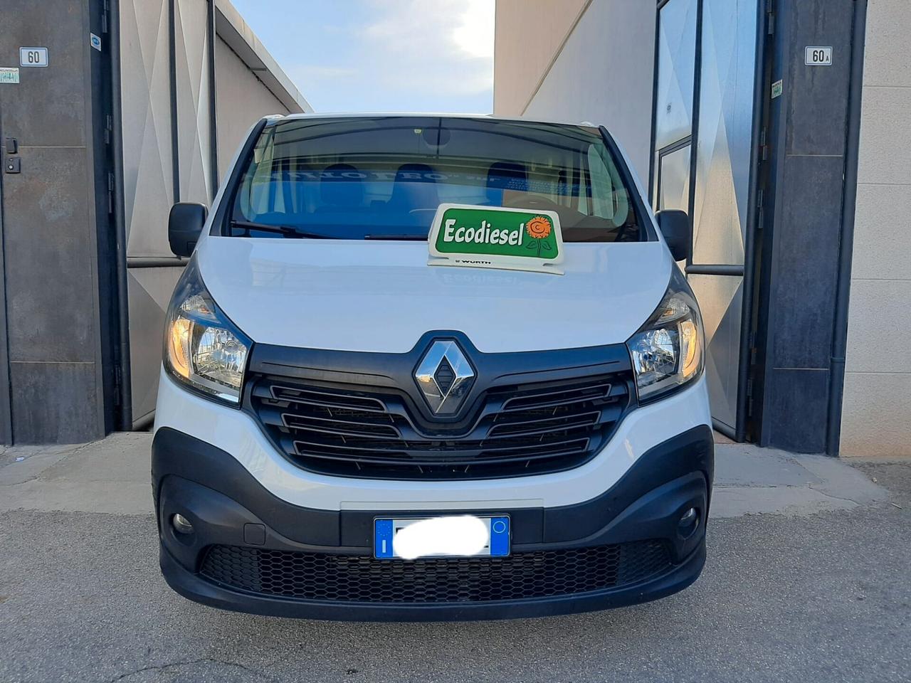 Renault Trafic 1.6 L1 H1 T27 1.6 DCI 120CV