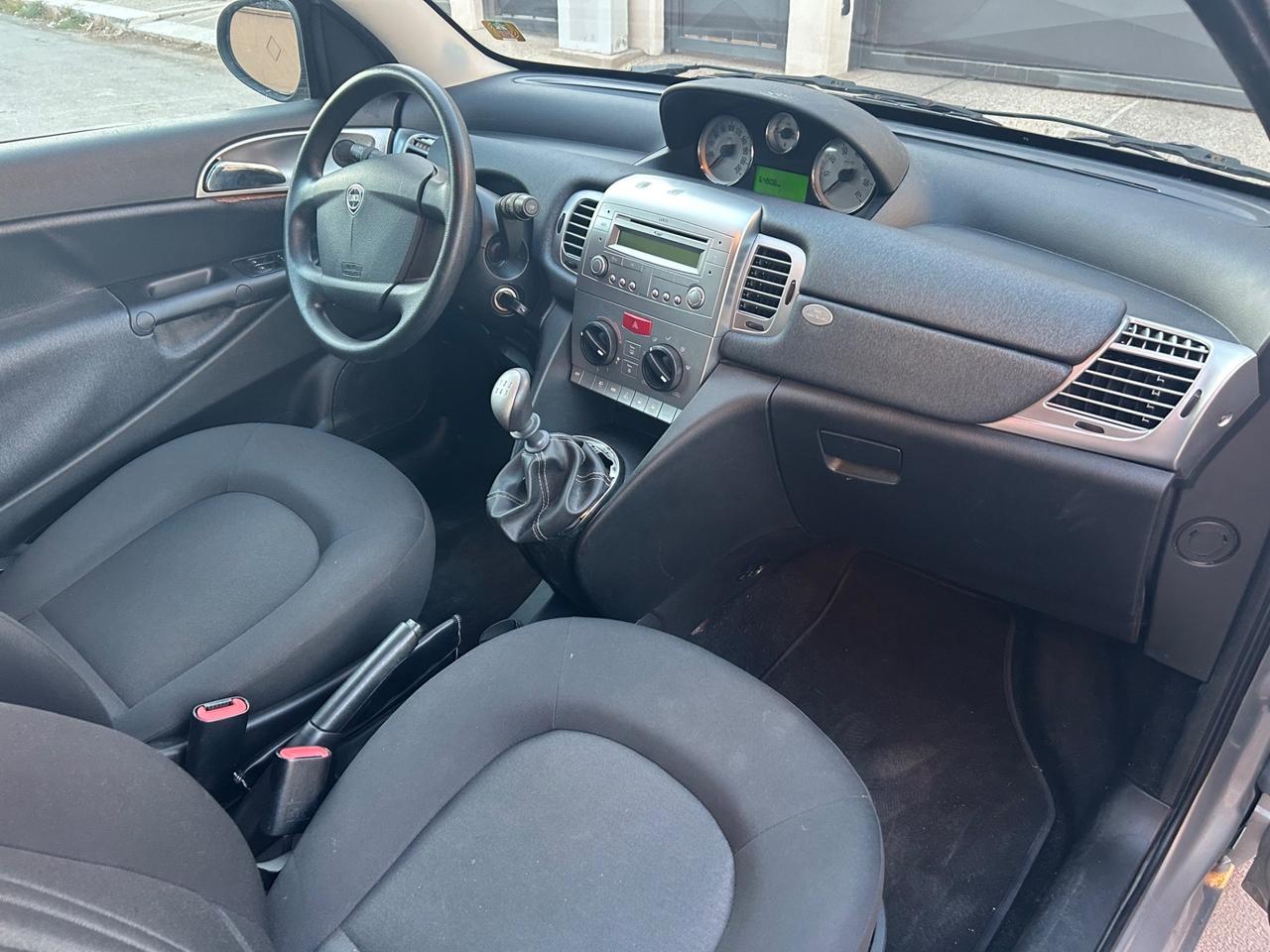 Lancia Ypsilon 1.4 Unyca Ecochic GPL