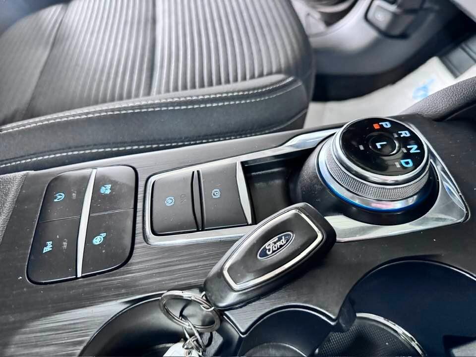 Ford Kuga 1.5 EcoBlue 120 CV 2WD Connect