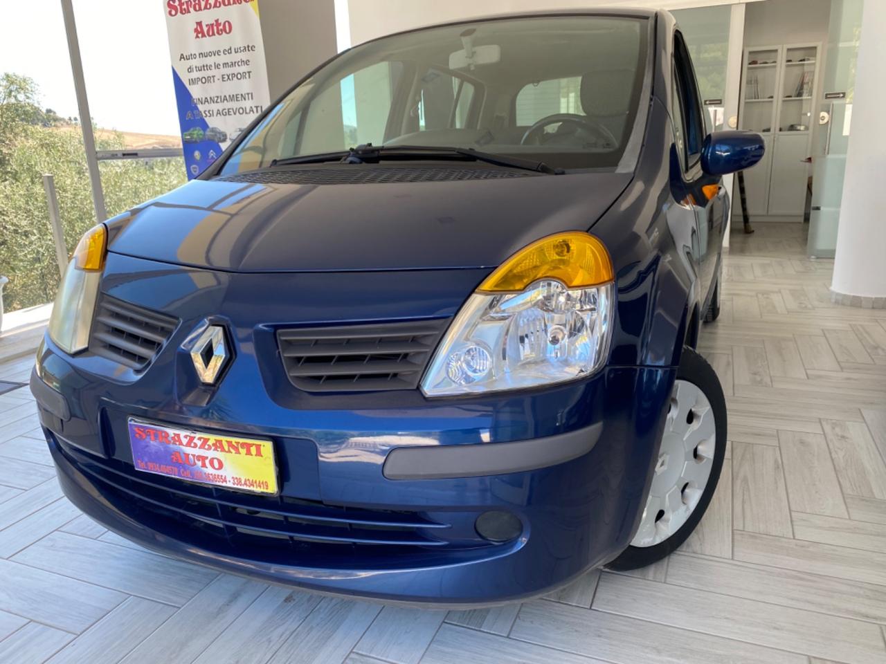 Renault Modus 1.5 dCi 85CV Confort Dynamique2006