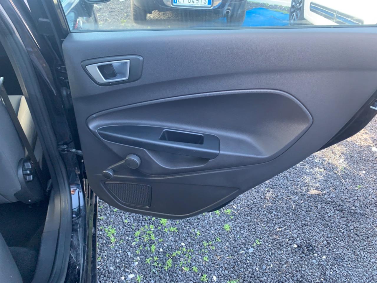 Ford Fiesta 1.0 80CV 5 porte Titanium