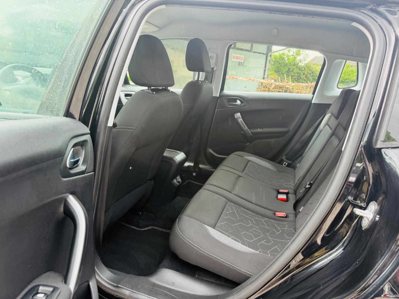 Peugeot 2008 82cv Active 110.000km!