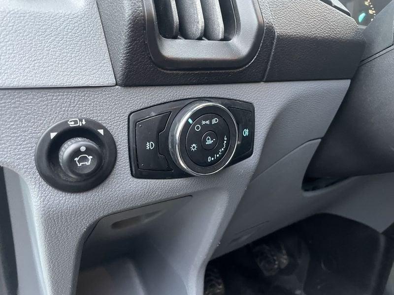 Ford Transit ford transit con cassone ribaltabile trilaterale