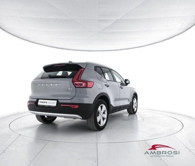 VOLVO XC40 B3 automatico Core