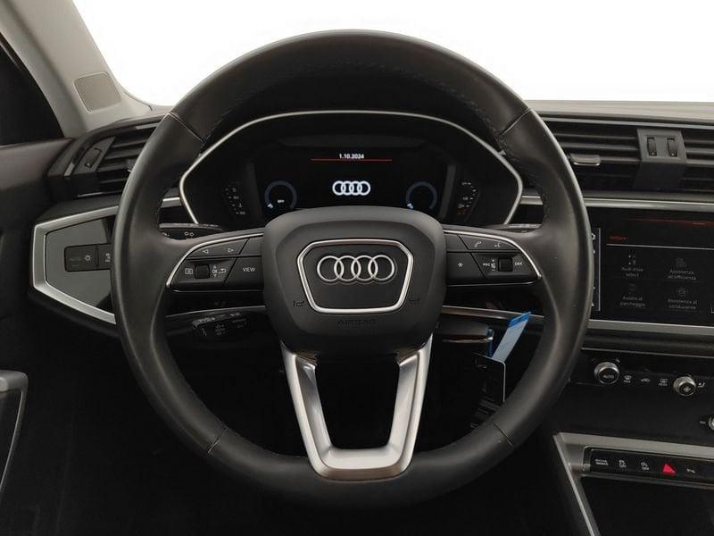 Audi Q3 SPB 35 TFSI AUTOMATIC!NAVI!CAR PLAY!