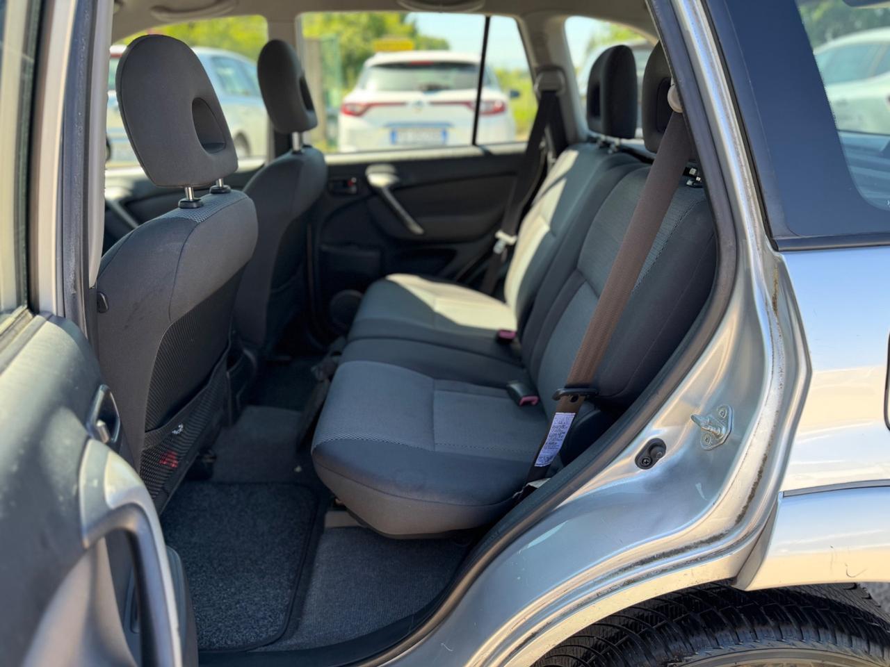 Toyota RAV 4 2.0 Tdi D-4D cat 5 porte