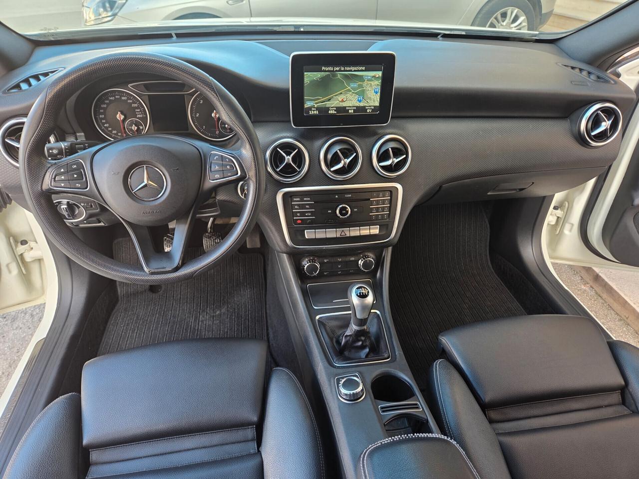 MERCEDES A180 1.5 DCI 110 CV ANNO 2016 KM CERTIF