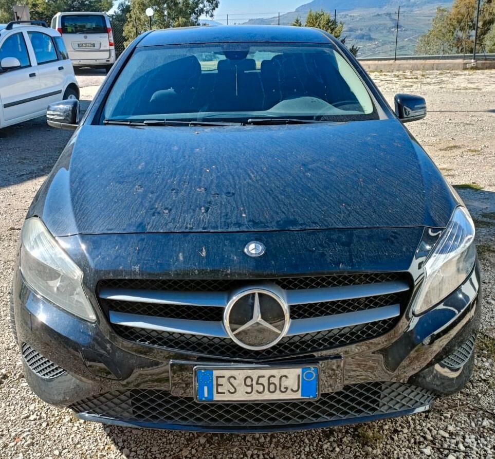 Mercedes-benz A200 CDI Premium - 2013