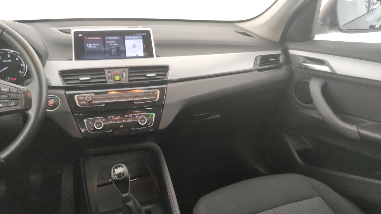 BMW X1 F48 2019 - X1 sdrive18d Advantage