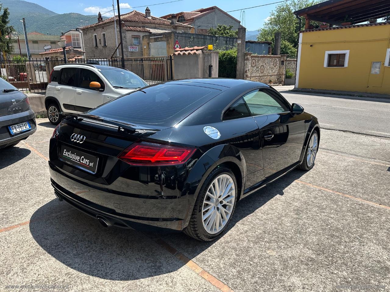 AUDI TT Coupé 2.0 TFSI S line