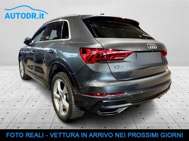 AUDI Q3 45 TFSIe S-Tronic 2xS-Line Retrocamera, Cerchi 19"