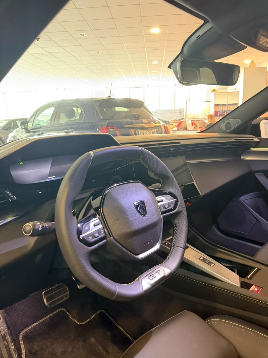 PEUGEOT - 408 - Hybrid 145 e-DCS6 GT