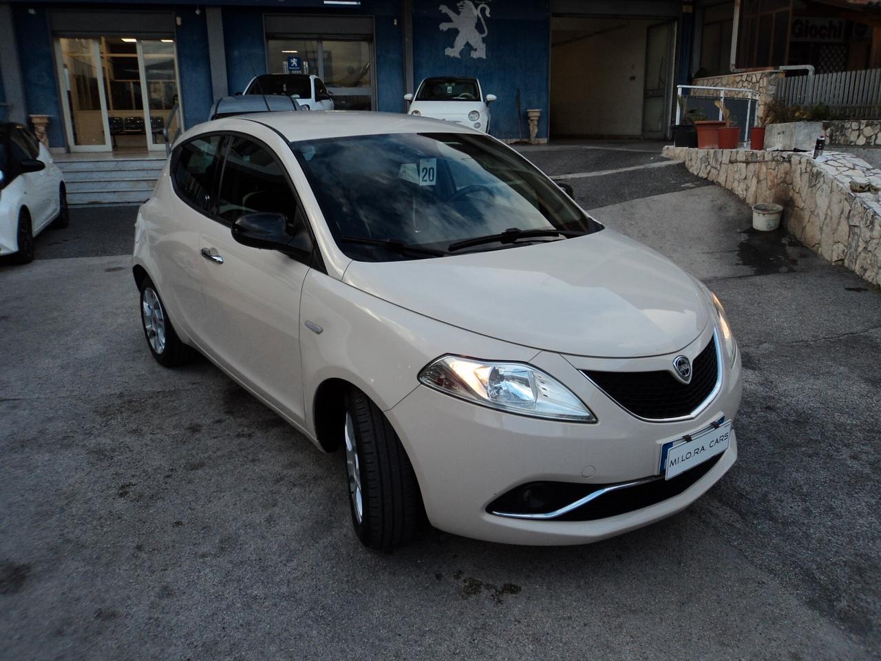 Lancia Ypsilon 1.3 MJT 16V 95 CV 5 porte S&S Gold