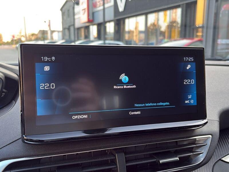 Peugeot 3008 3008 1.5 bluehdi Active Business s&s 130cv eat8