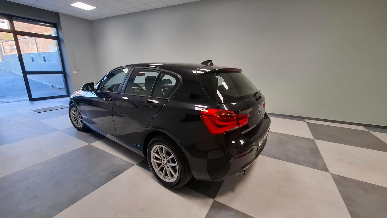 Bmw 118 118d 5p. Business