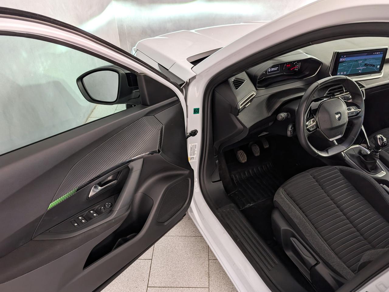 Peugeot 2008 1.2 puretech 100cv Active Restyling