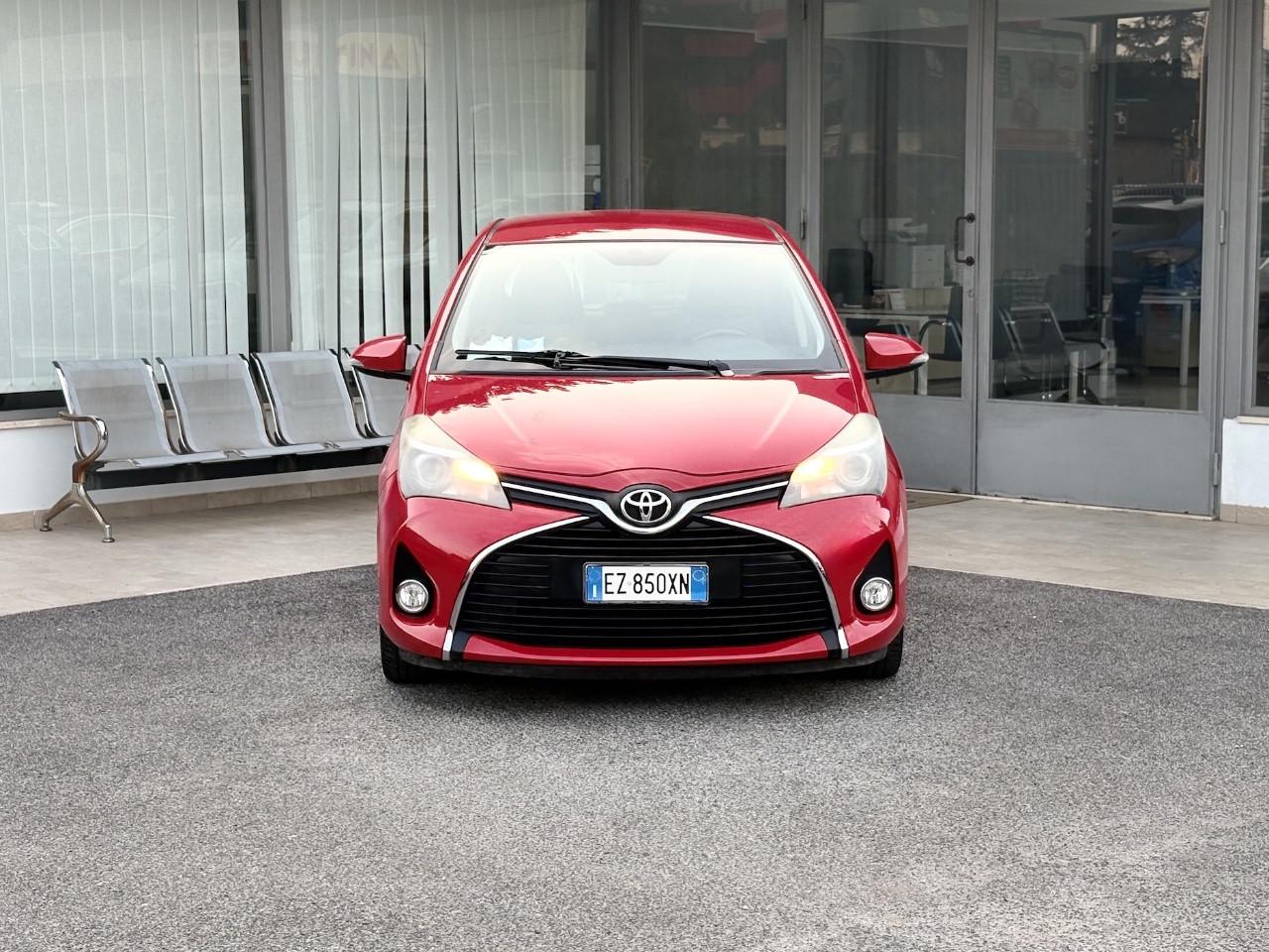Toyota Yaris 1.0 Benzina 69CV E6 Neo - 2015