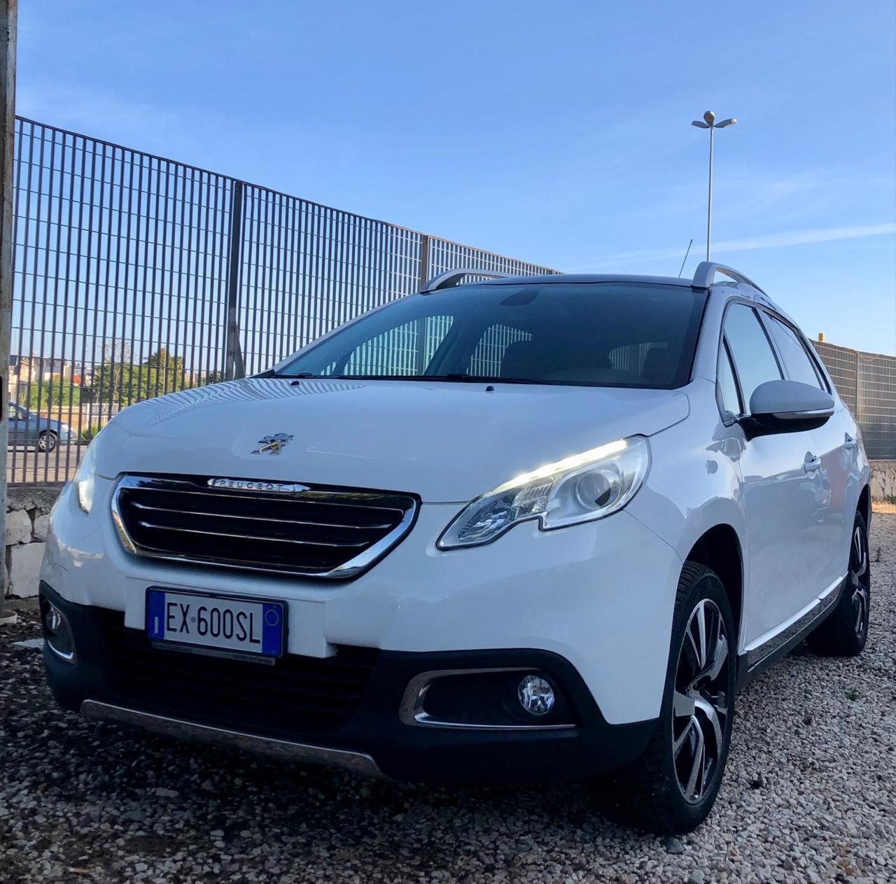 Peugeot 2008 1.6 e-HDi 115 CV Stop&Start Allure
