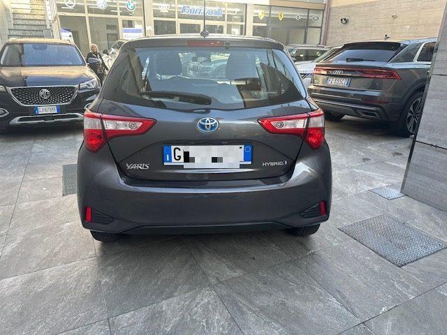 TOYOTA Yaris 1.5 Hybrid 5 porte Business AUTOCARRO