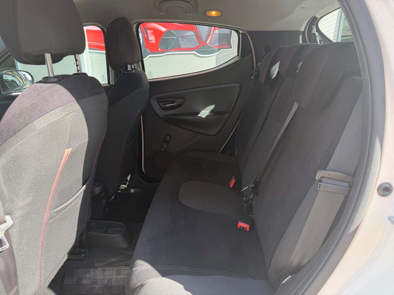 Lancia Ypsilon 1.3 MJT 16V 95 CV S&S Gold 2011