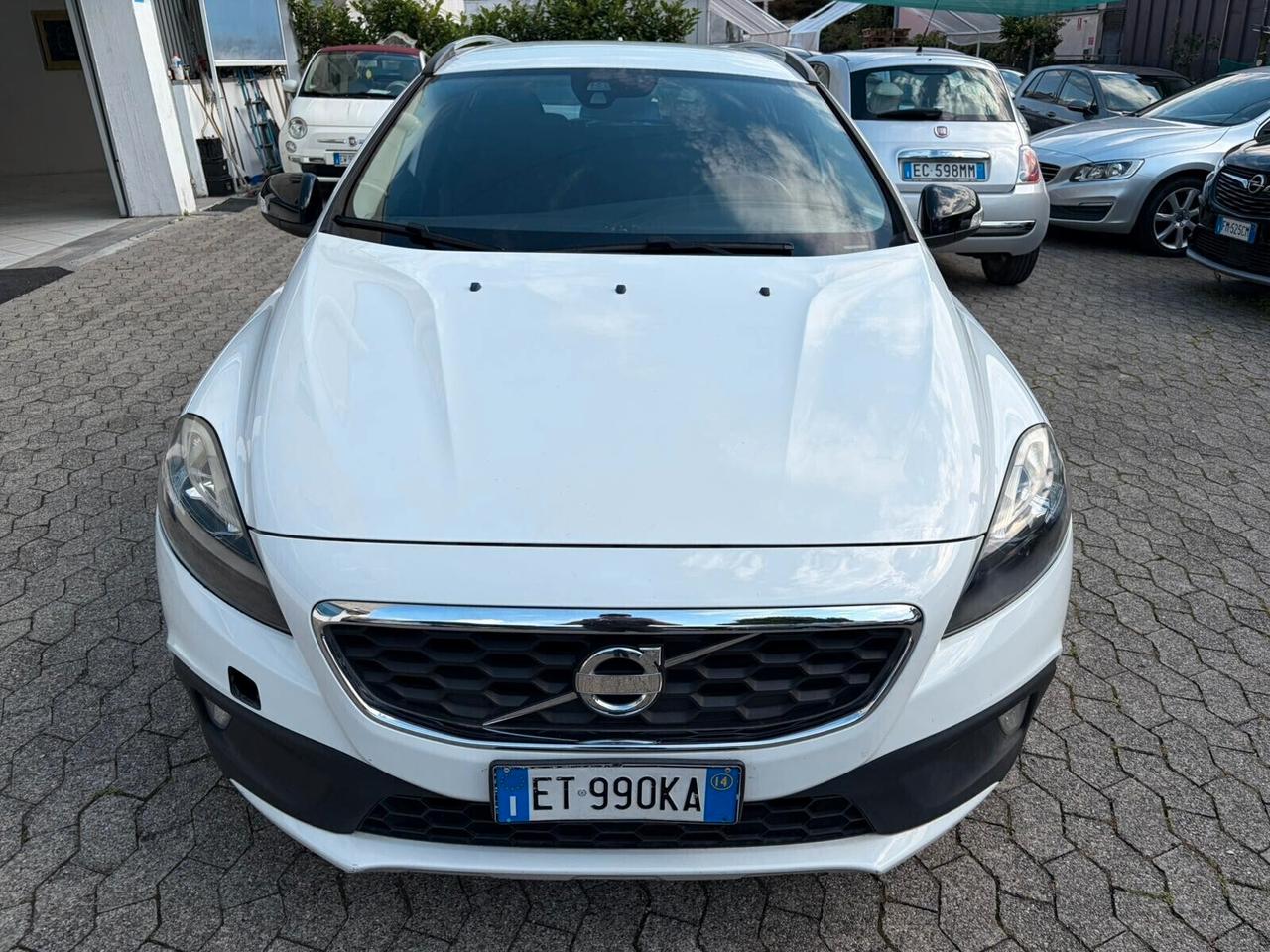 Volvo V40 Cross Country D2 1.6 Summum*EURO5B*NEOPATENTATI