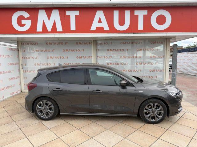 FORD Focus 1.0 ECOBOOST HYBRID 125CV ST-LINE FARI FULL LED