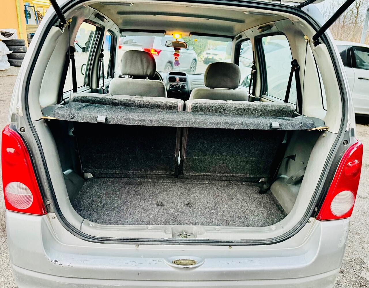 Opel Agila 1.0 12V