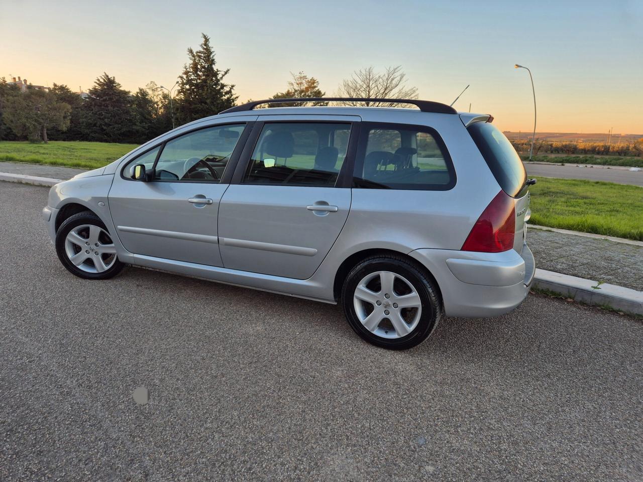 Peugeot 307 1.6 16V HDi 110CV anno 05