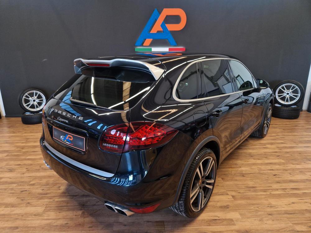 Porsche Cayenne 3.0 V6 tdi Platinum Edition 245cv tiptronic