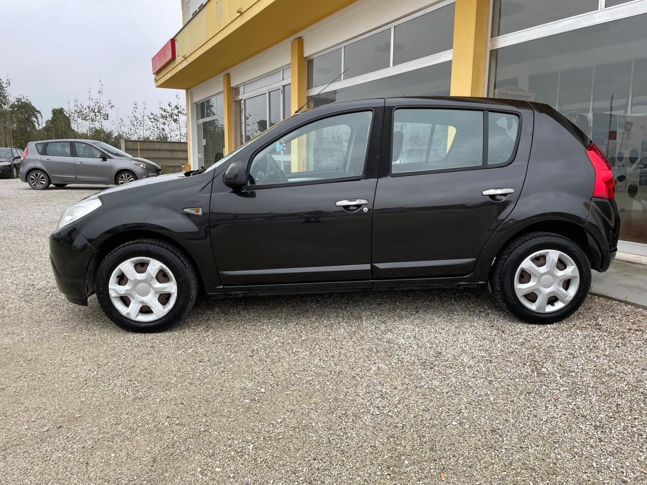 Dacia Sandero 1.2 16V Ambiance