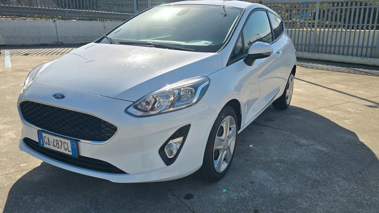 Ford Fiesta 1.5 TDCi 85 CV Van Autocarro Iva espsosta