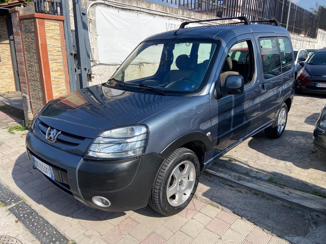 Peugeot Ranch 1.6 HDi 5p. Totem