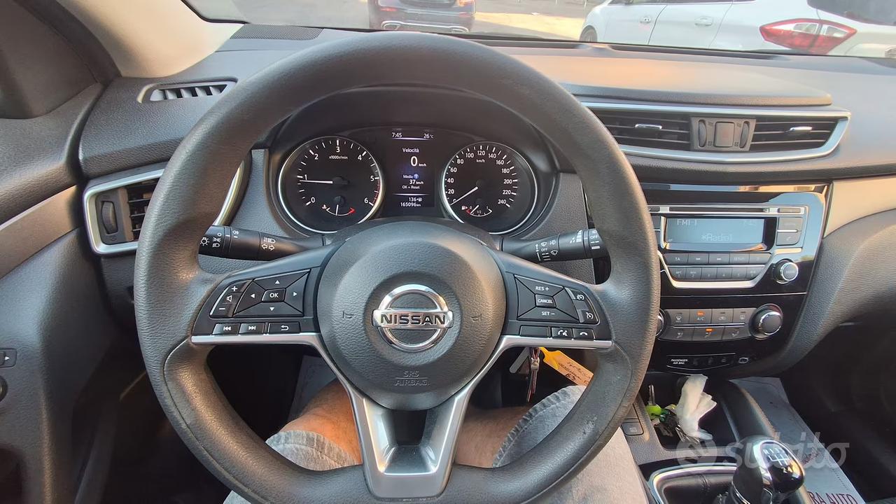 AUTO.VS PROPONE NISSAN QASHQAI 1.5 DCI GARANTITA