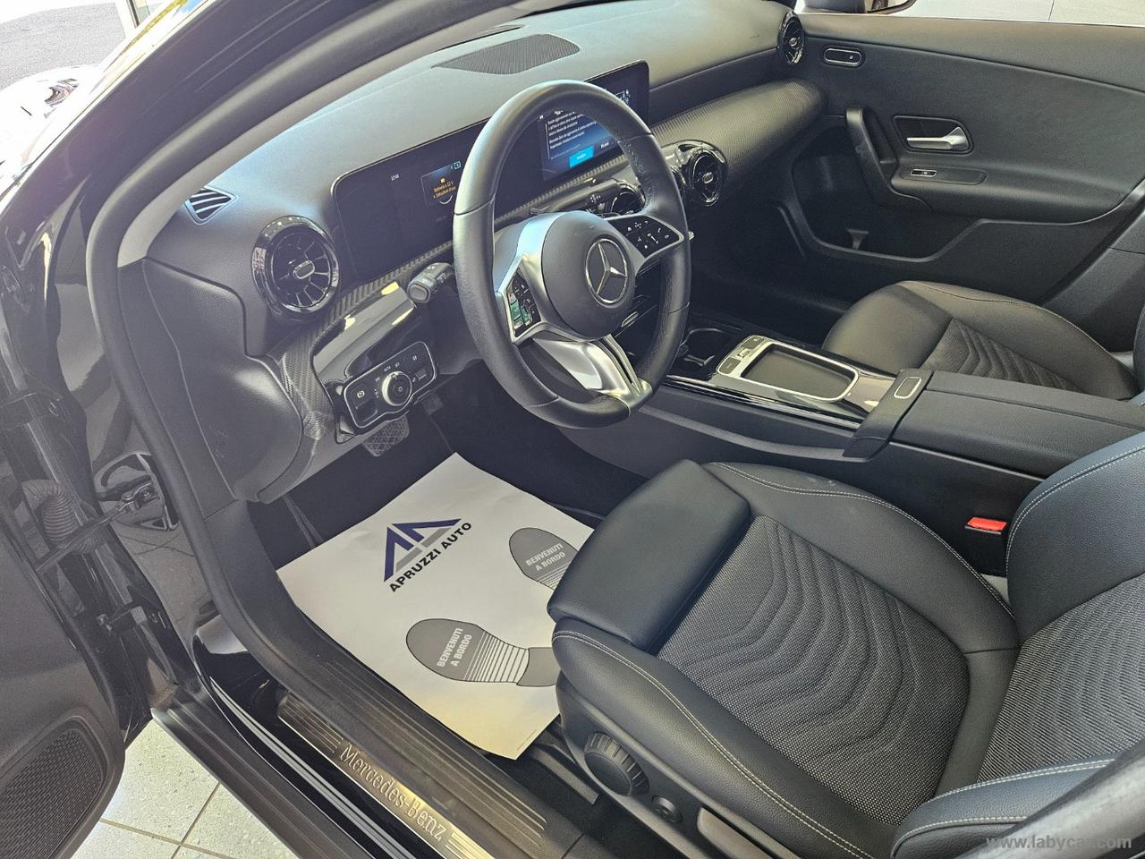 MERCEDES-BENZ A 180 d Automatic Advanced